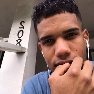 Meet your Posher, Erick